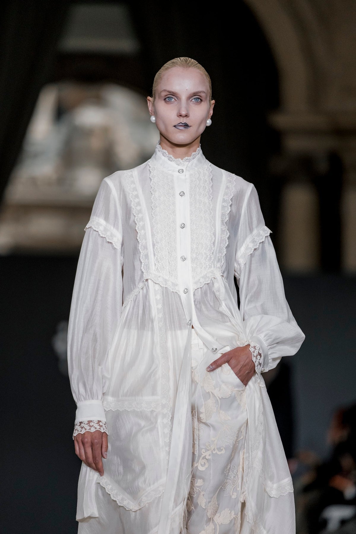 WHITE — The Art of Wearing Light